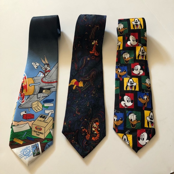 Warner Bros. Other - Looney Tune, Winnie the Pooh, Disney Tie Bundle